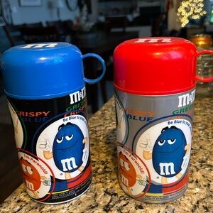 Set of 2 collector M&M thermos (2002)